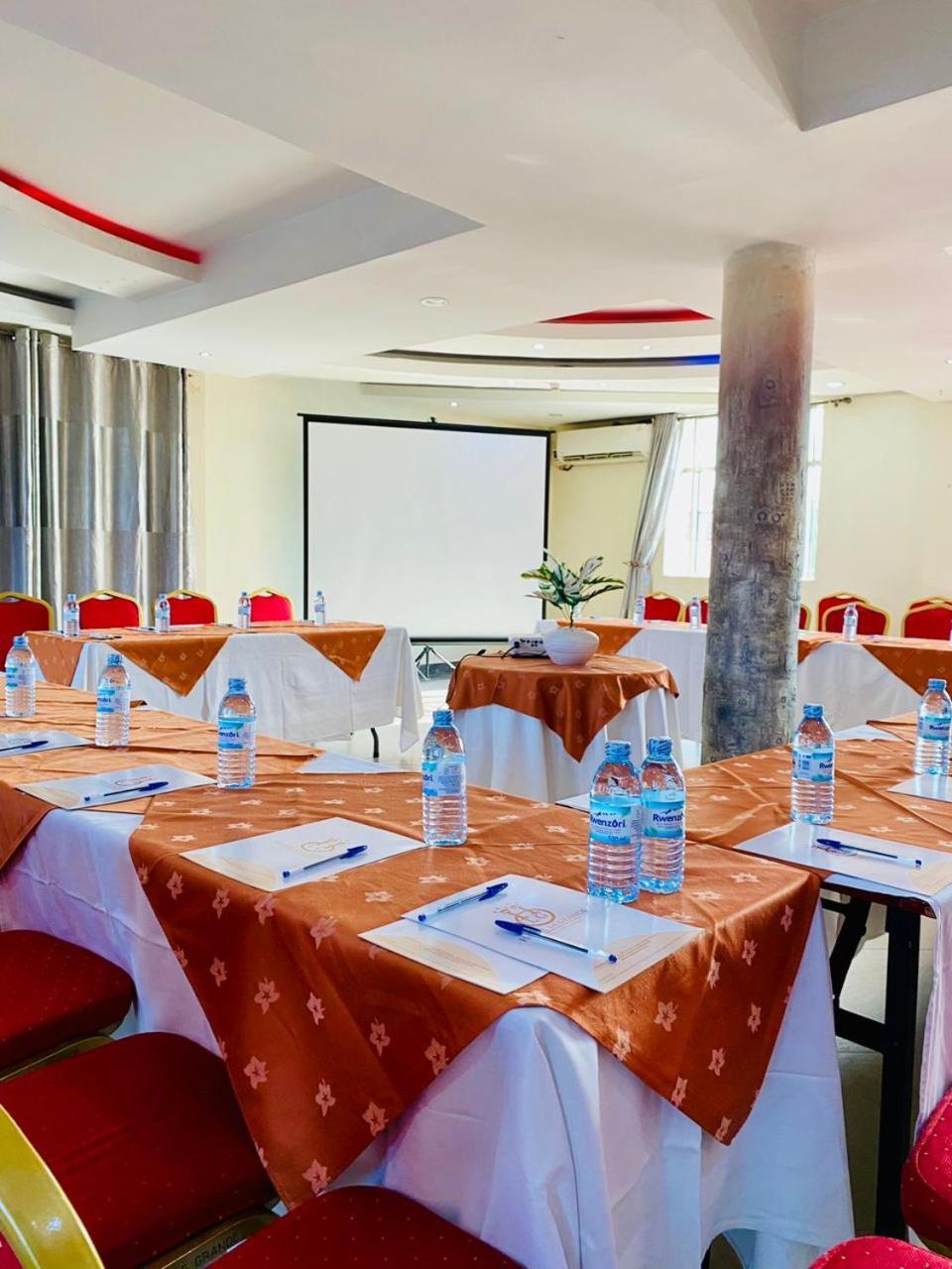 קמפאלה La Grande Hotel מראה חיצוני תמונה
