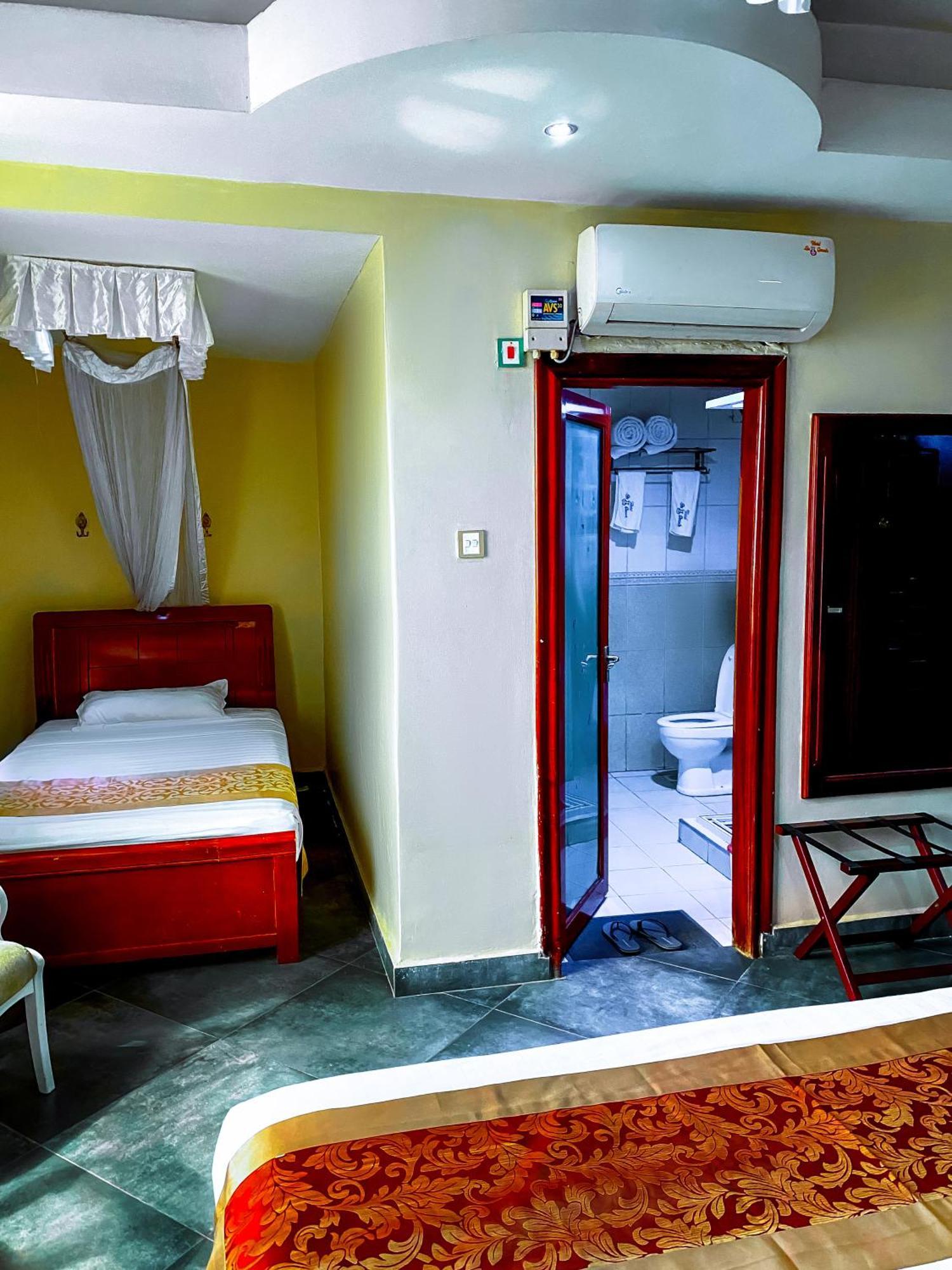 קמפאלה La Grande Hotel מראה חיצוני תמונה